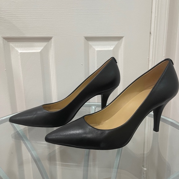 Michael Kors Heels - Picture 8 of 10